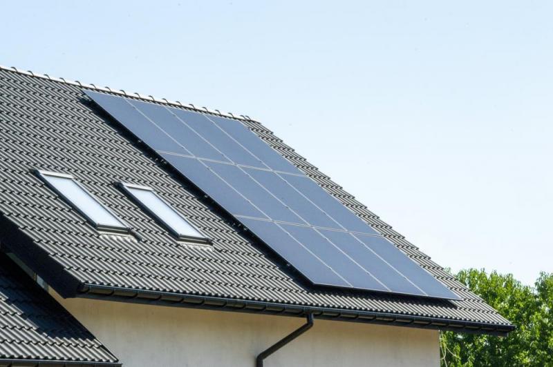 L'orientation du toit d&eacute;termine le rendement des panneaux solaires &agrave; Ch&acirc;teaudun