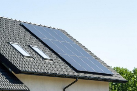 L'orientation du toit d&eacute;termine le rendement des panneaux solaires &agrave; Ch&acirc;teaudun